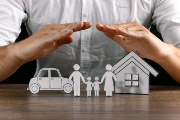 آشنایی با بیمه اتکایی