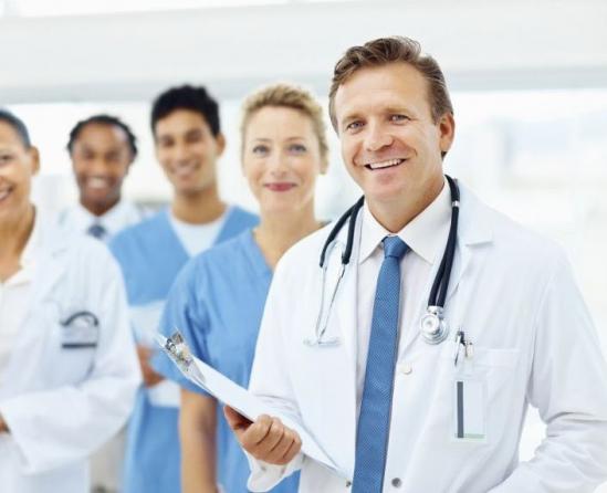 ارائه خدمات  بیمه مسئولیت پزشکان